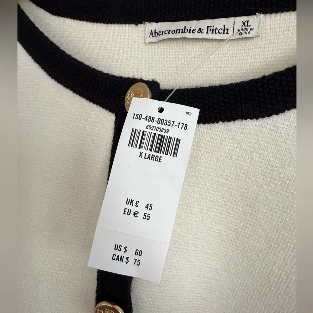Abercrombie & Fitch White Short Sleeve Cardigan with Black Trim - Picture 3 of 7
